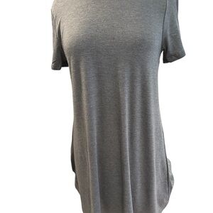 Tiny hi women’s size medium grey casual dress new
